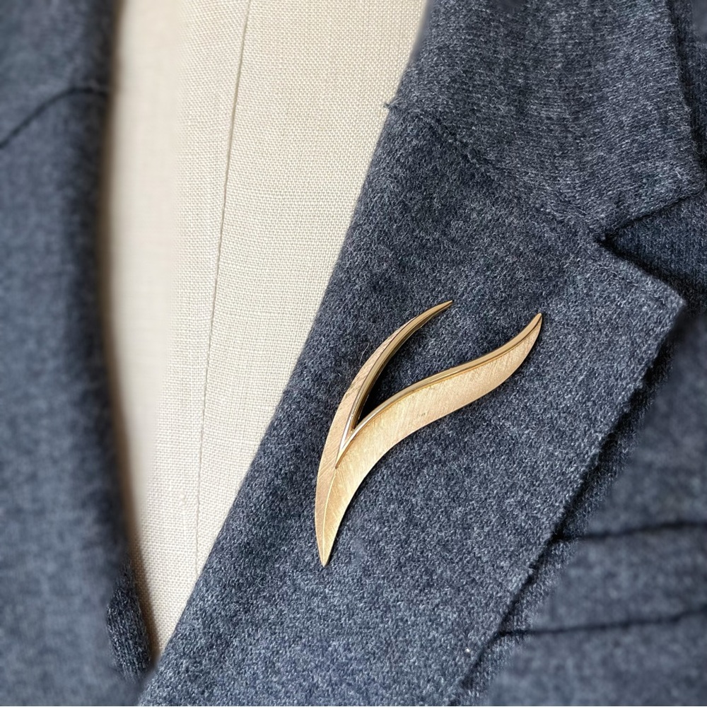 Vintage Trifari Brooch